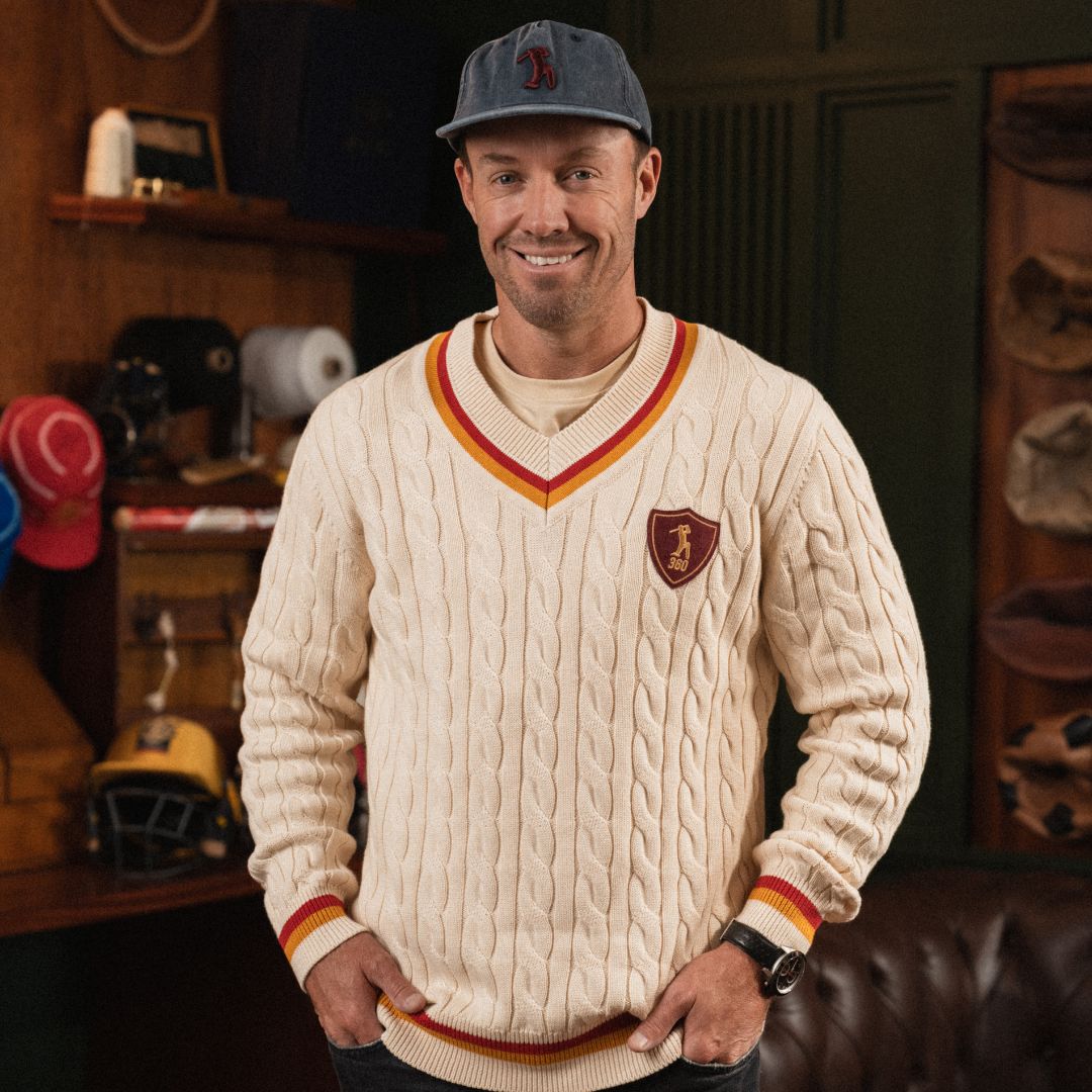 AB de Villiers 360 Crest Traditional Cap Plain Ivory