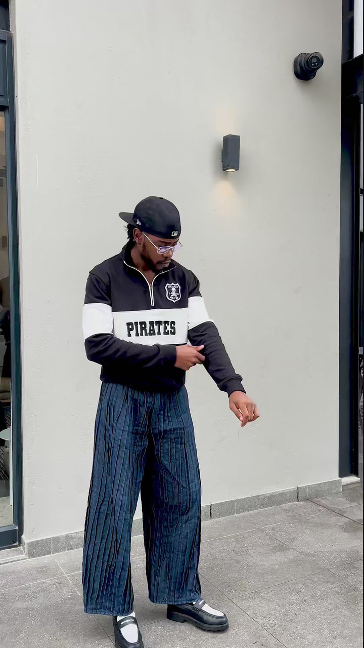 Orlando Pirates Knitted LS Jersey-Black, worn